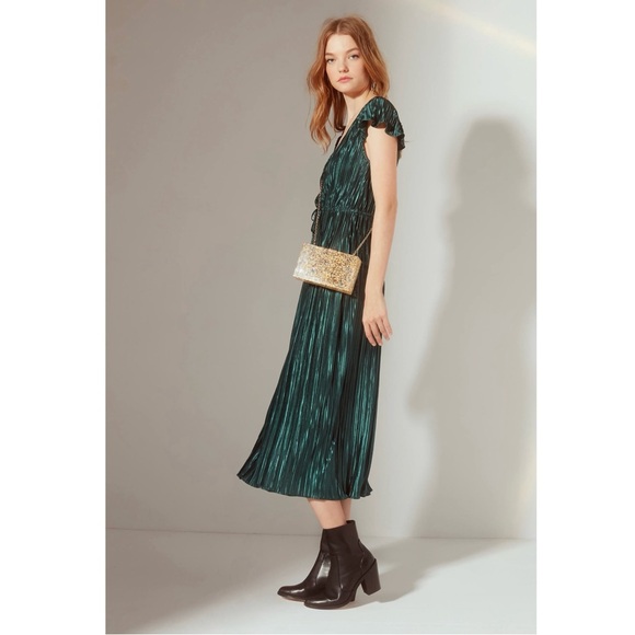 Wicked NWT UO Miranda Metallic Pleated Emerald Green Midi Dress Size Medium - Picture 3 of 12